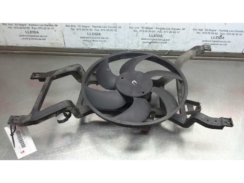 Recambio de electroventilador para dacia sandero ambiance music referencia OEM IAM 8200779073  