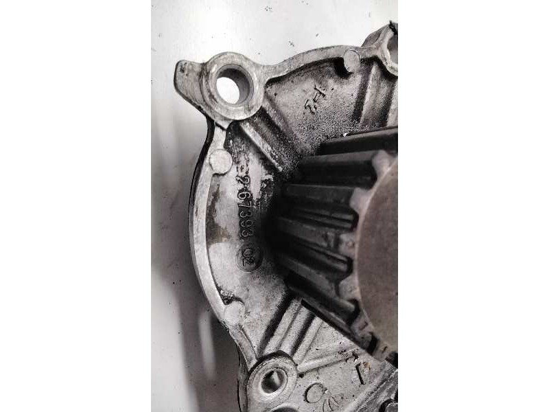 Recambio de bomba agua para citroen berlingo hdi 75 600 first kasten referencia OEM IAM 26739302  