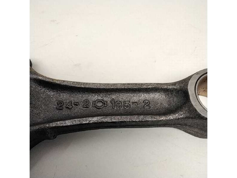 Recambio de biela para nissan vanette (c 220) referencia OEM IAM 2421C52  13001