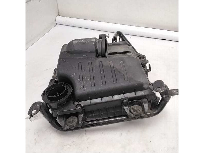 Recambio de caja filtro de aire para renault trafic caja cerrada (ab 4.01) 1.9 diesel referencia OEM IAM   