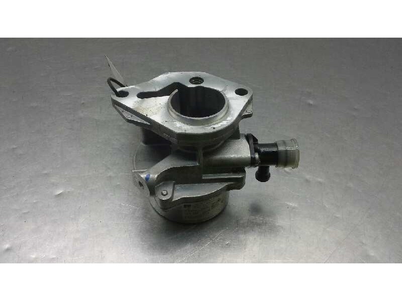 Recambio de depresor freno / bomba vacio para renault kangoo 1.5 dci diesel fap referencia OEM IAM 146505272R  
