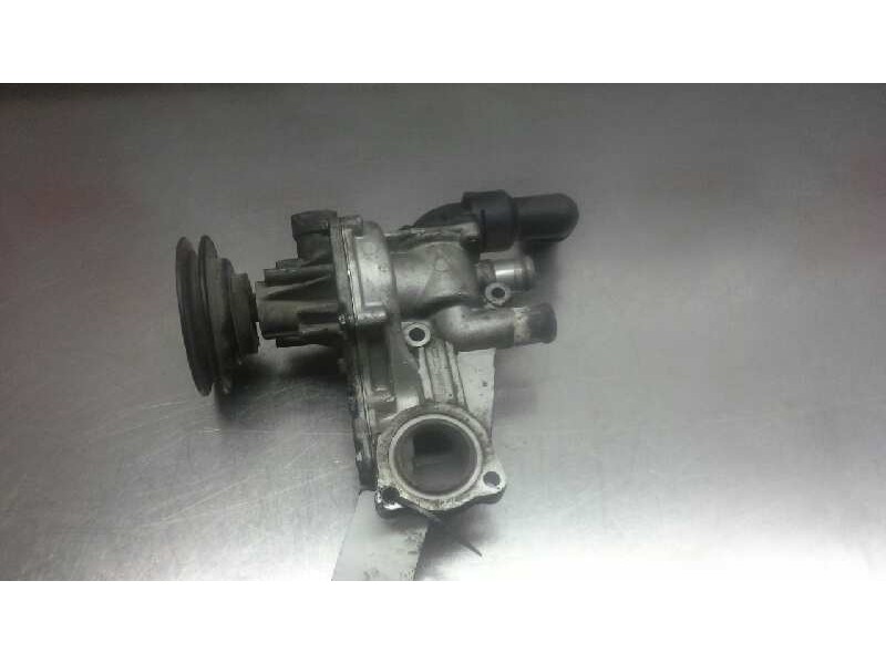 Recambio de bomba agua para seat ibiza (6k) 1.9 diesel cat (1y) referencia OEM IAM 037121013  