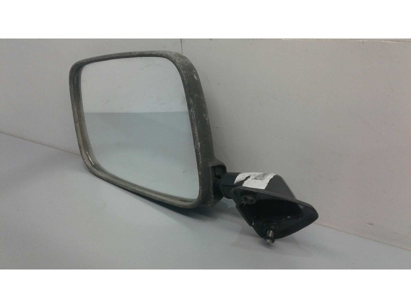 Recambio de retrovisor derecho para nissan vanette (c 220) referencia OEM IAM   13084