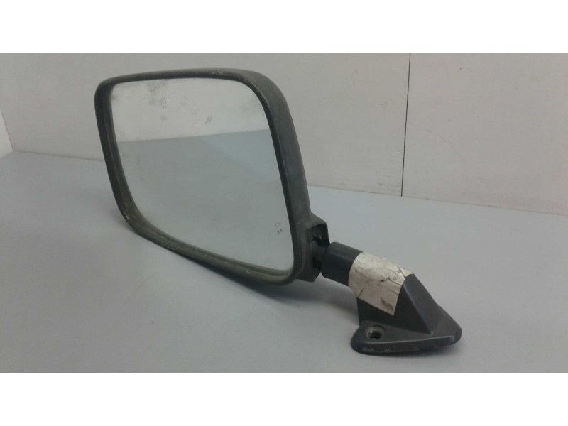 Recambio de retrovisor izquierdo para nissan vanette (c 220) 1.5 referencia OEM IAM   13085