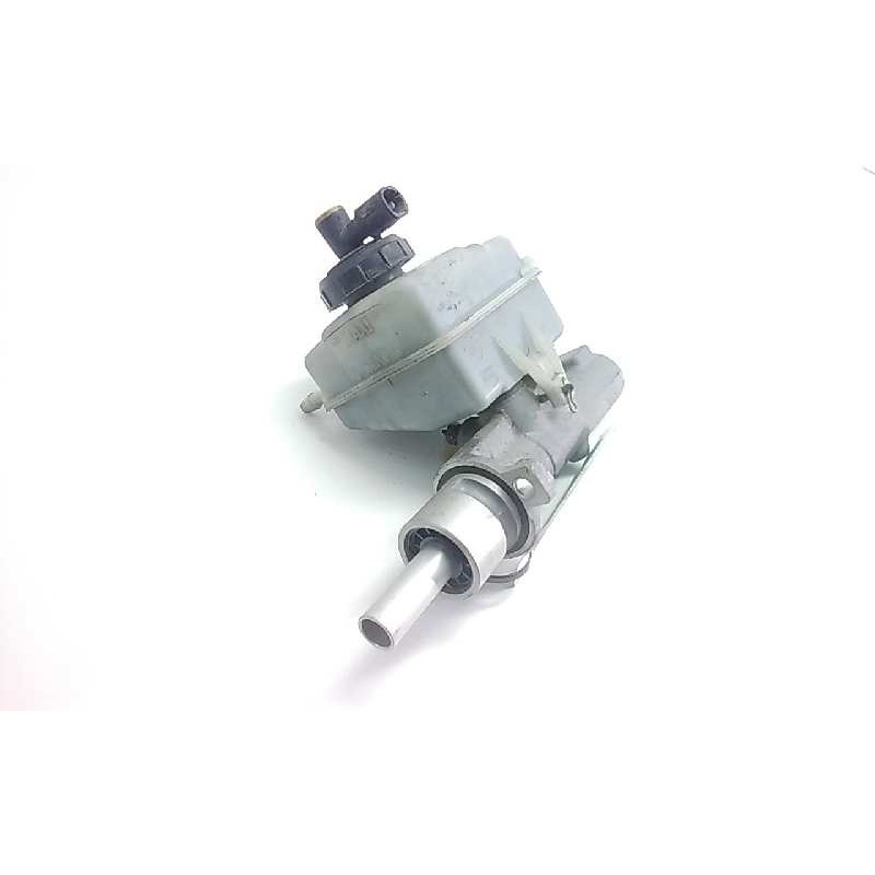Recambio de bomba freno para renault master ii phase 2 caja cerrada 2.5 diesel cat referencia OEM IAM 25175879  