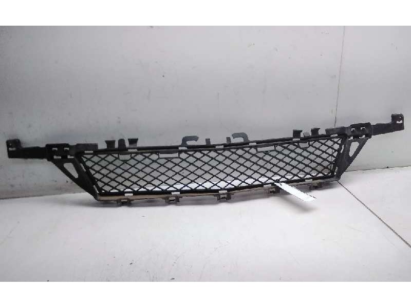 Recambio de rejilla paragolpes delantero para mercedes clase clk (w207) coupe 250 cdi blueefficiency (207.303) referencia OEM IA
