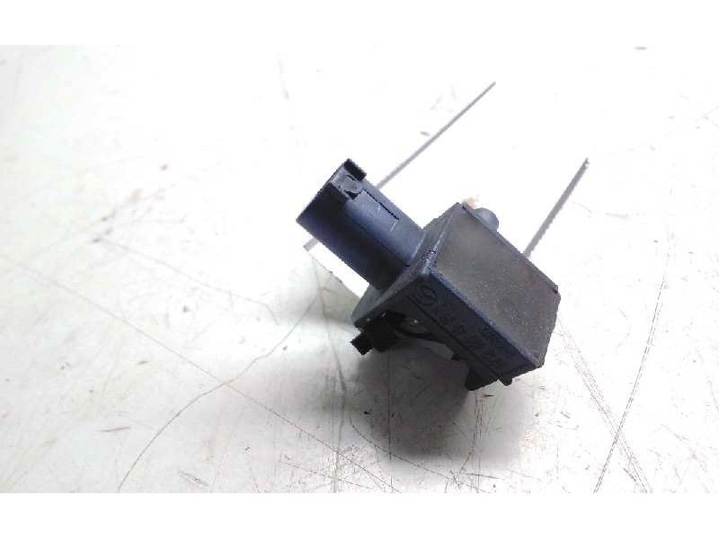 Recambio de sensor impacto airbag para mercedes clase clk (w207) coupe 250 cdi blueefficiency (207.303) referencia OEM IAM A2128