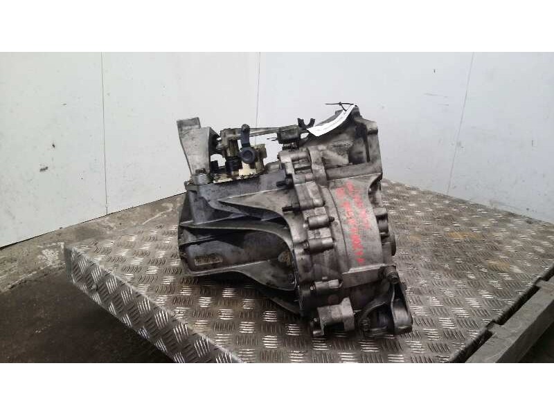 Recambio de caja cambios para mazda 3 berlina (bk) 1.6 cd diesel cat referencia OEM IAM 3M5R7002YF 3R04234782 