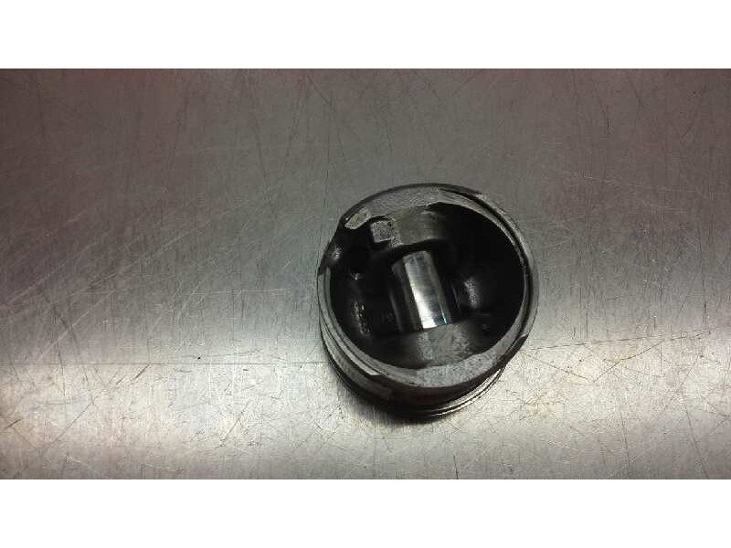 Recambio de piston para volkswagen golf v berlina (1k1) 2.0 tdi referencia OEM IAM   
