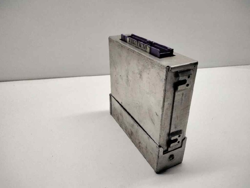 Recambio de centralita motor uce para opel astra f berlina referencia OEM IAM 1616379  13549