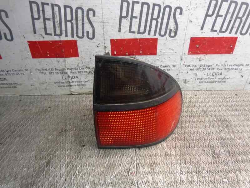 Recambio de piloto trasero derecho para renault laguna (b56) 2.0 anade referencia OEM IAM 7701038274  