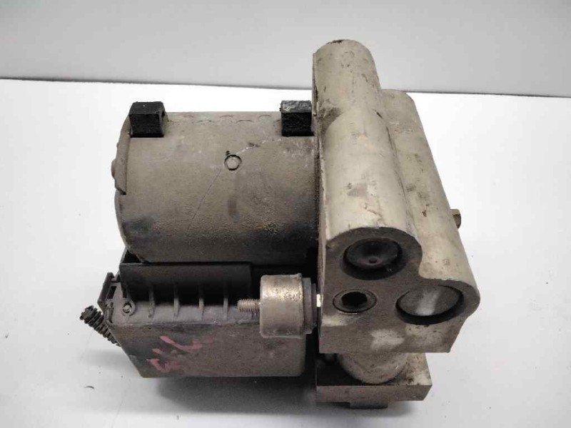 Recambio de abs para opel calibra 2.0 referencia OEM IAM 0265208011  13663