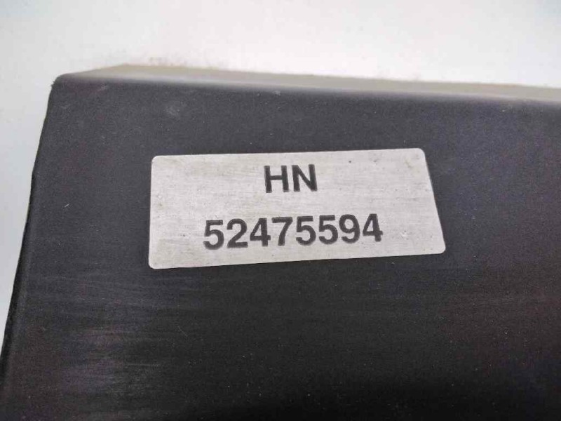 Recambio de electroventilador radiador aire acondicionado para opel vectra b berlina 2.0 dti referencia OEM IAM 52475594  