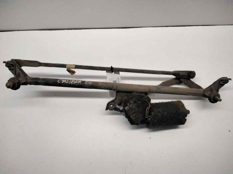 Recambio de motor limpia delantero para opel calibra 2.0 referencia OEM IAM   13697