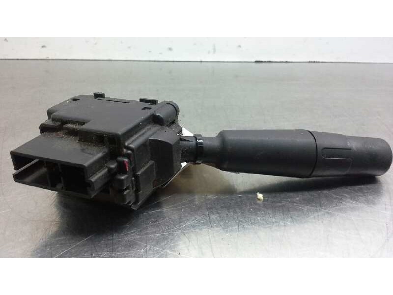 Recambio de mando limpia para peugeot 106 (s1) kid referencia OEM IAM   