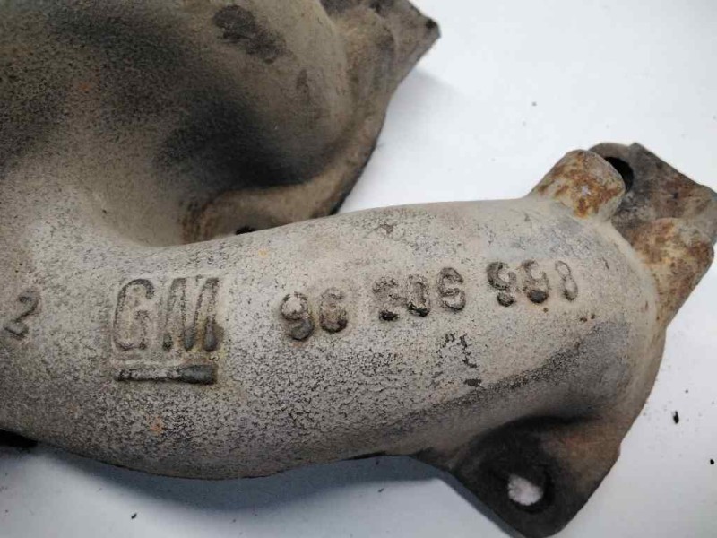 Recambio de colector escape para opel calibra 2.0 cat referencia OEM IAM 96209998  13710