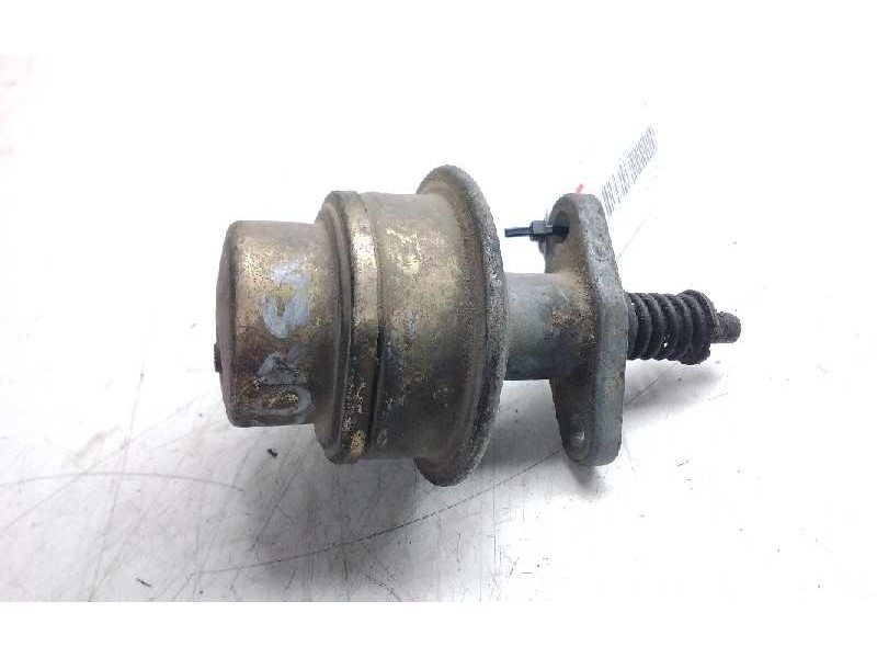 Recambio de bomba combustible para opel corsa a 1.0 referencia OEM IAM   13768