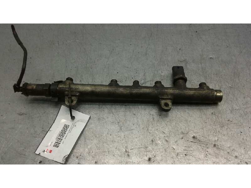 Recambio de rampa inyectora para renault scenic ii 1.9 dci diesel referencia OEM IAM 0445214024  