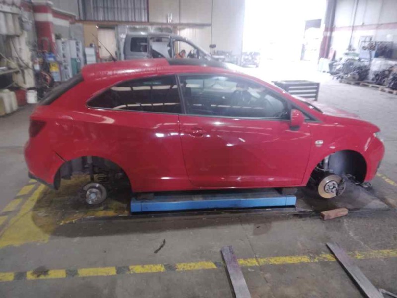 seat ibiza (6j5) del año 2008