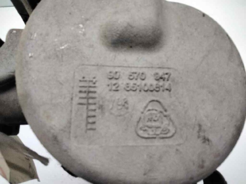 Recambio de colector admision para opel corsa b referencia OEM IAM 90570947  13901