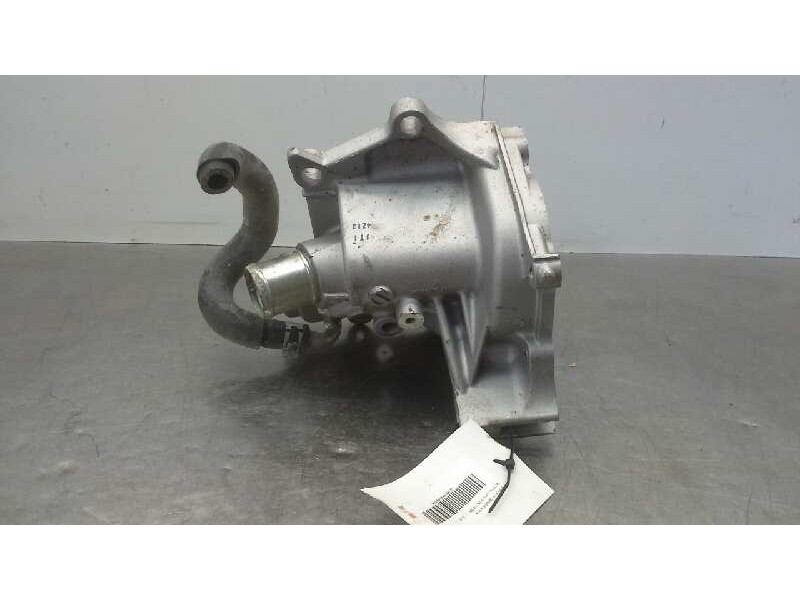 Recambio de soporte bomba agua para nissan juke (f15) 1.6 16v referencia OEM IAM   