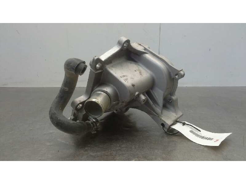Recambio de soporte bomba agua para nissan juke (f15) 1.6 16v referencia OEM IAM   
