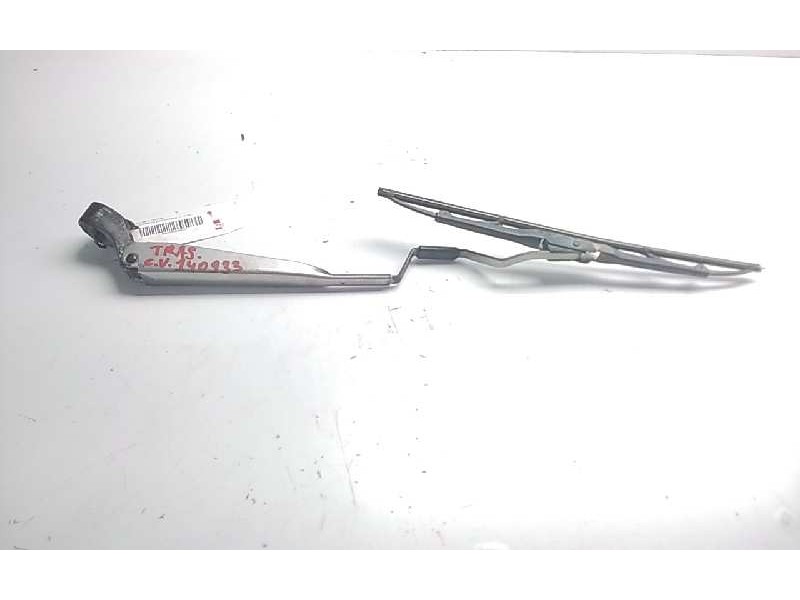 Recambio de brazo limpia trasero para nissan terrano (wd21) freeway referencia OEM IAM   