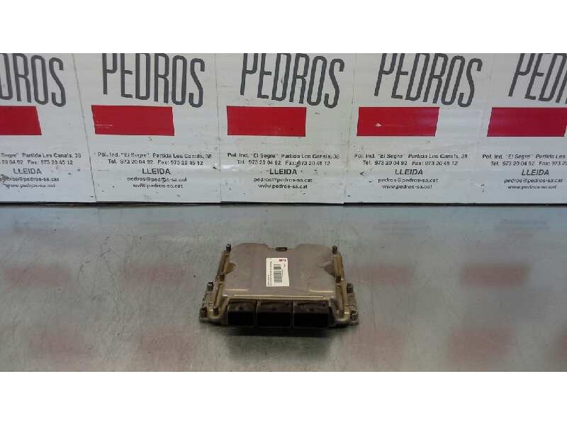 Recambio de centralita motor uce para renault megane i coupe fase 2 (da..) 1.9 dci sportway referencia OEM IAM 8200070790 199 