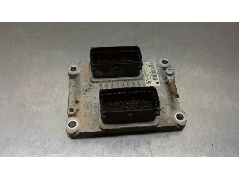 Recambio de centralita motor uce para opel meriva 1.7 16v cdti cat referencia OEM IAM 0261207962 179 