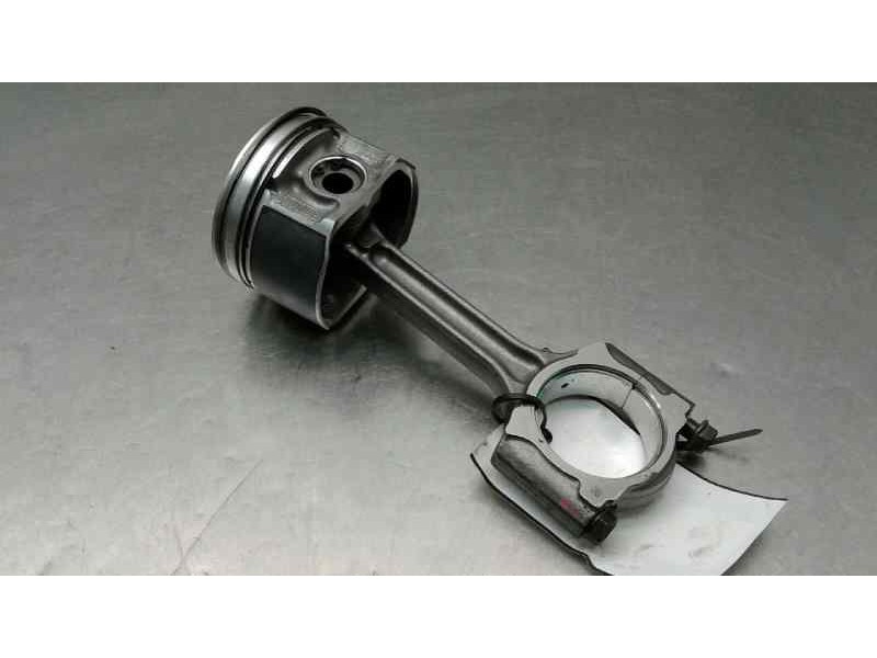Recambio de biela para nissan juke (f15) 1.6 16v referencia OEM IAM AH22C  