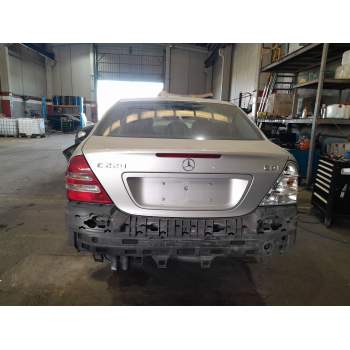 mercedes-benz clase c (w203) del año 2003