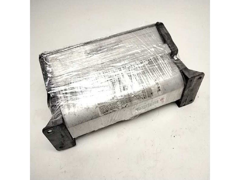 Recambio de airbag delantero derecho para mercedes clase m (w163) 230 (163.136) referencia OEM IAM A1638600505  