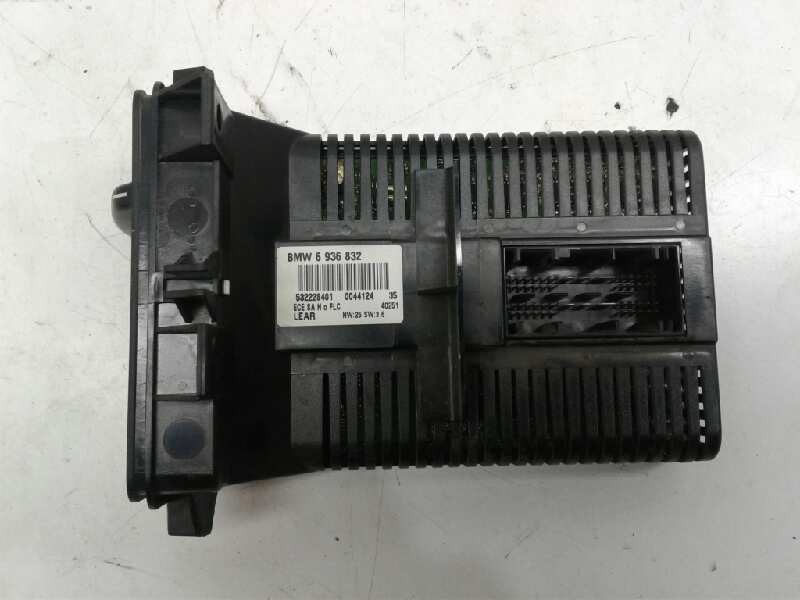 Recambio de mando luces para bmw serie 3 coupe (e46) 318 ci referencia OEM IAM 532228401  