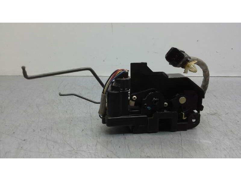 Recambio de cerradura puerta delantera izquierda para hyundai getz (tb) 1.3 básico referencia OEM IAM   