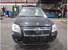 toyota avensis berlina (t25) del año 2006