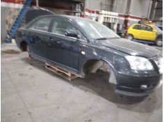 toyota avensis berlina (t25) del año 2006 2