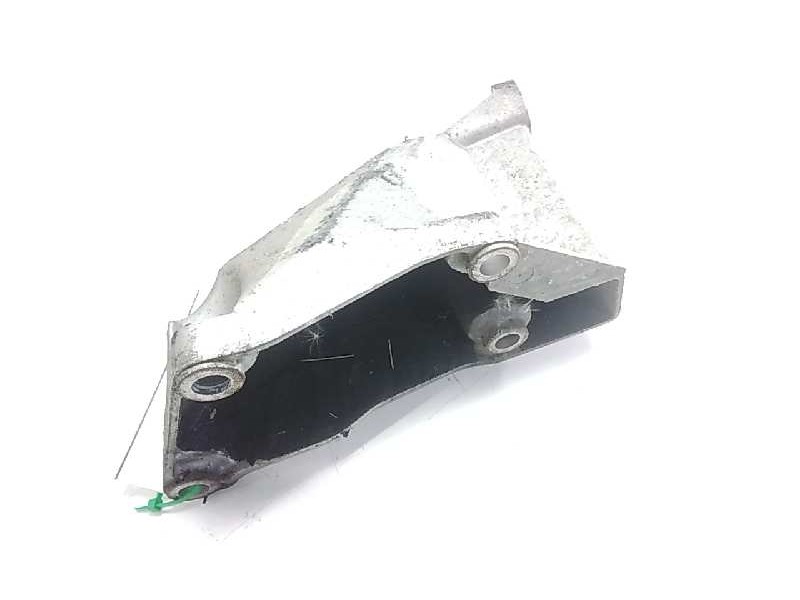 Recambio de soporte motor delantero para volkswagen passat berlina (3b3) edition referencia OEM IAM 8D0199807P  
