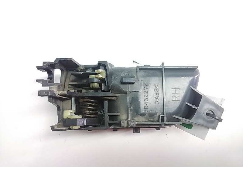 Recambio de maneta interior delantera derecha para mitsubishi montero (v60/v70) 3.2 di-d cat referencia OEM IAM MR442272  
