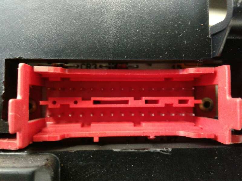 Recambio de cuadro instrumentos para renault laguna (b56) 2.0 rt (b56c/h/l) referencia OEM IAM 7700844747  