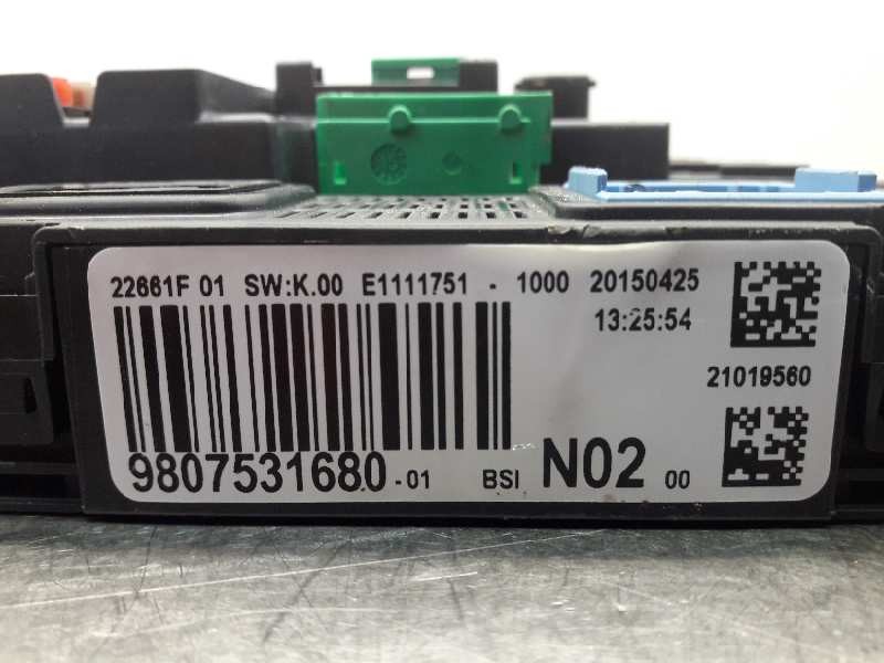 Recambio de caja fusibles para citroen c4 cactus shine referencia OEM IAM 9807531680  