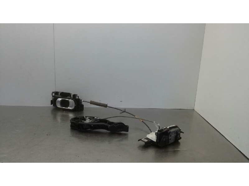 Recambio de cerradura puerta trasera izquierda para citroen c4 cactus shine referencia OEM IAM 9801690480  