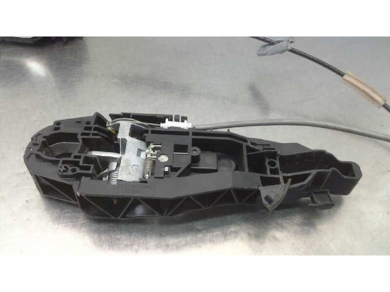 Recambio de cerradura puerta trasera izquierda para citroen c4 cactus shine referencia OEM IAM 9801690480  