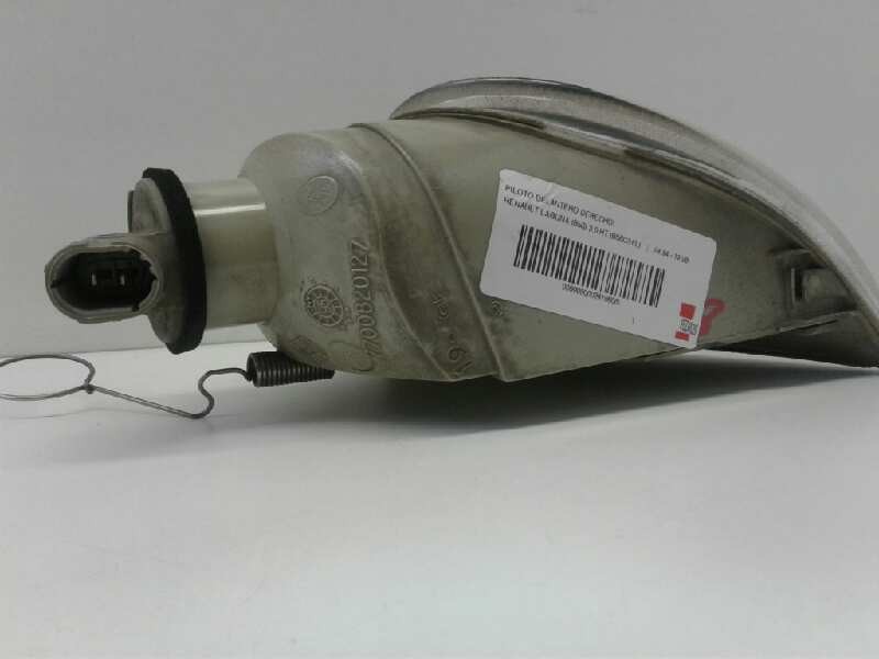 Recambio de piloto delantero derecho para renault laguna (b56) 2.0 rt (b56c/h/l) referencia OEM IAM 7711130006  