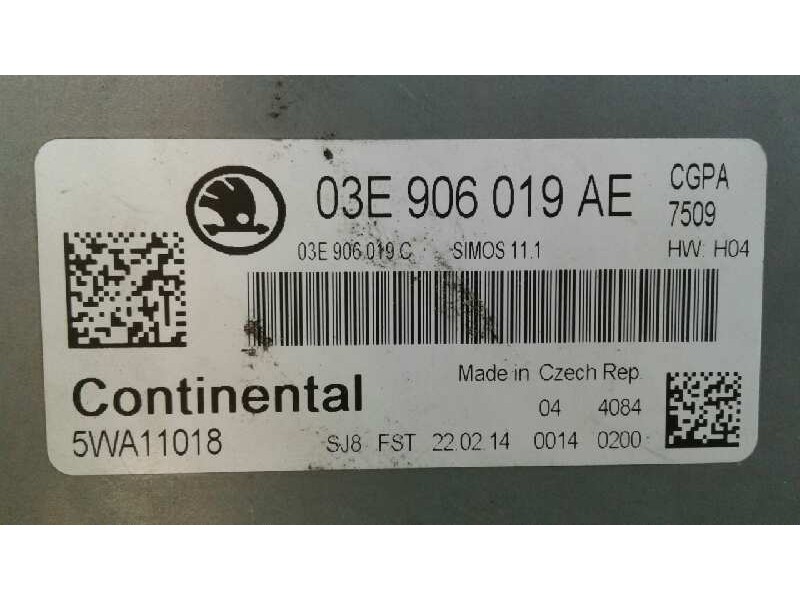 Recambio de centralita motor uce para skoda fabia combi active referencia OEM IAM 03E906019AE 5WA11018 