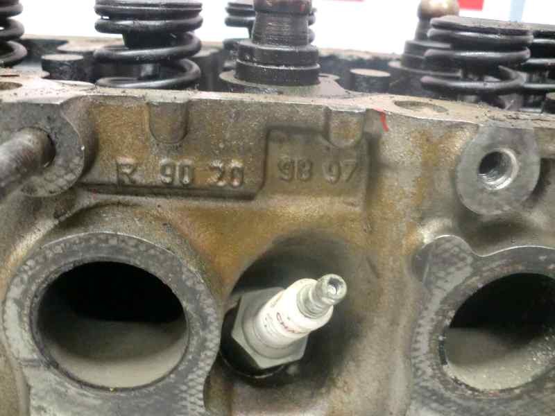 Recambio de culata para opel kadett e 1.8 cat referencia OEM IAM 20E0081  14727