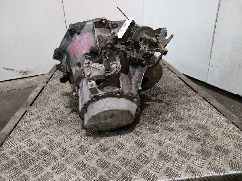 Recambio de caja cambios para peugeot 3008 confort referencia OEM IAM 20DP56  