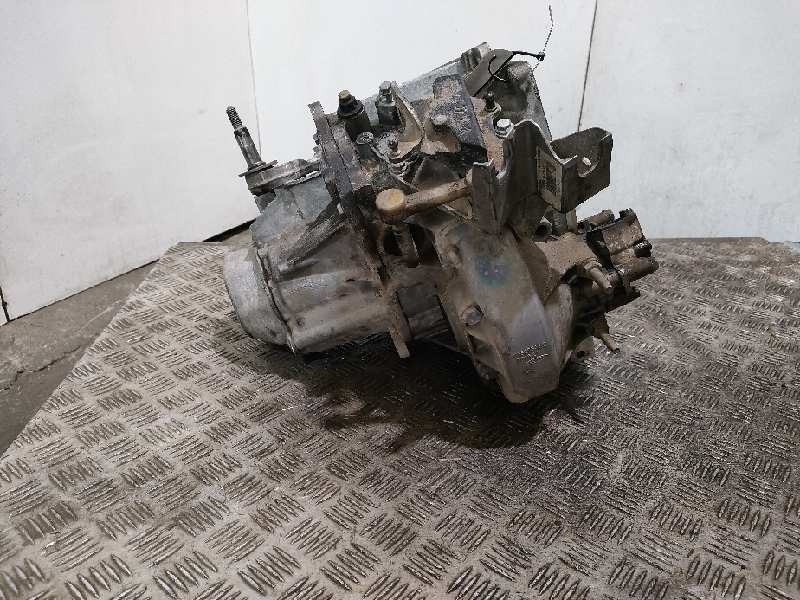 Recambio de caja cambios para peugeot 3008 confort referencia OEM IAM 20DP56  