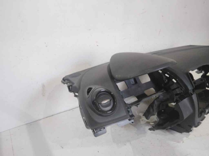 Recambio de salpicadero para renault clio iii authentique referencia OEM IAM   