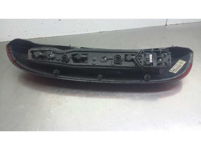 Recambio de piloto trasero derecho para opel corsa c sri referencia OEM IAM 09114337  