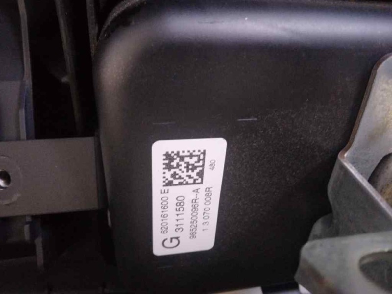 Recambio de salpicadero para renault clio iii authentique referencia OEM IAM   